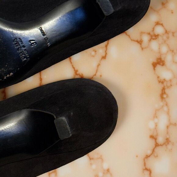 Vintage Prada Black Suede Kitten Heel Bow Detail Slip On Loafer Size 37 US 7 - Picture 11 of 13